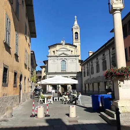 Un Piccolo Rifugio Nel Borgo Appartement Bergame